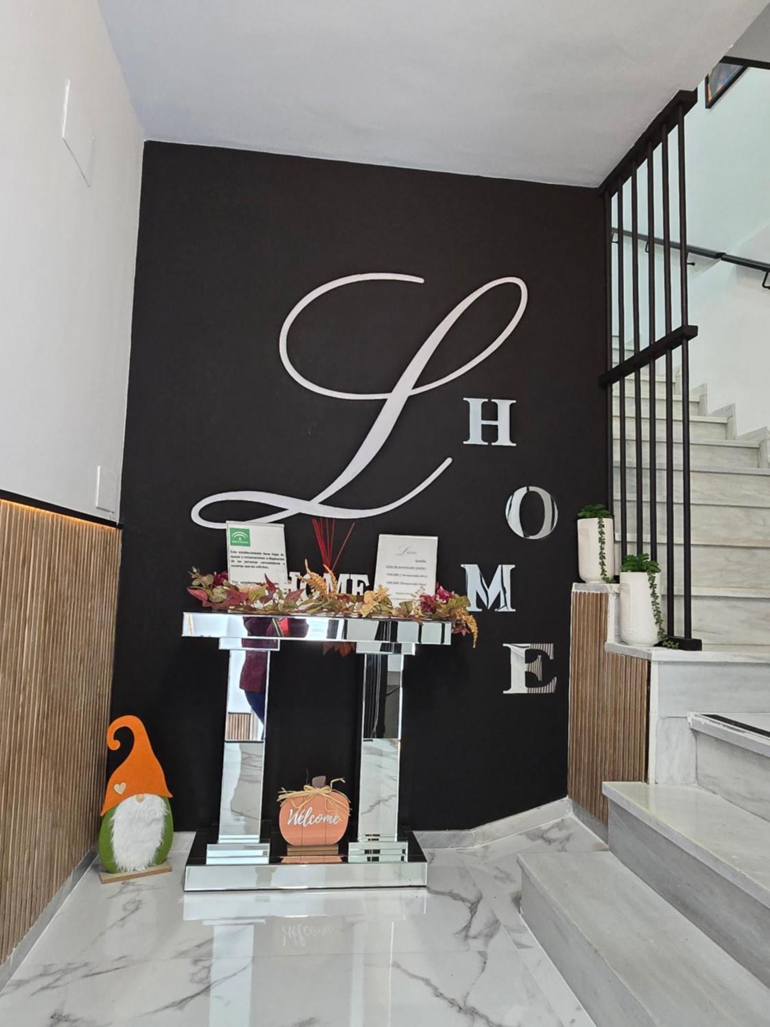 Lhome Севиля Екстериор снимка